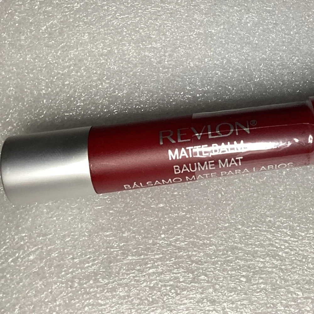 Revlon Matte Balm 270 Fiery Flamboyante New